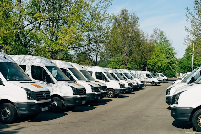 High-Paying Delivery Driver Jobs in Ottawa for Foreign Workers