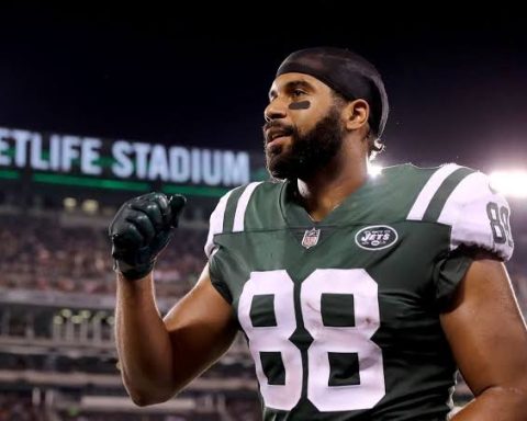 Austin Seferian-Jenkins gets 3rd DUI, as he arrested for driving while being drunk and high